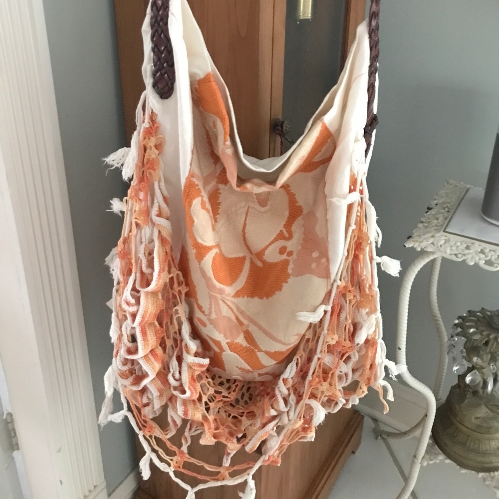 Vintage Vibe Hobo Bag